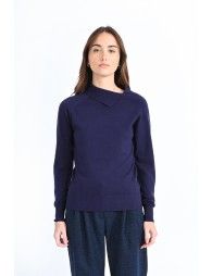 Raglan jumper with open collar
