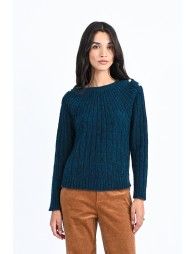 Raglan sweater with shoulder buttons