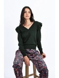 V-neck jumper