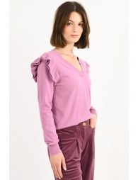 V-neck jumper