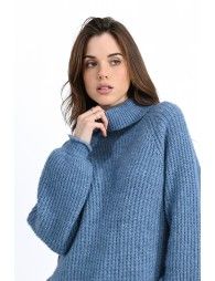 Chunky turtleneck sweater