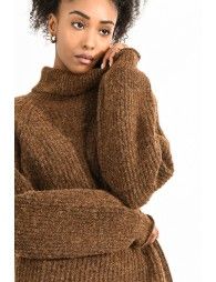 Chunky turtleneck sweater