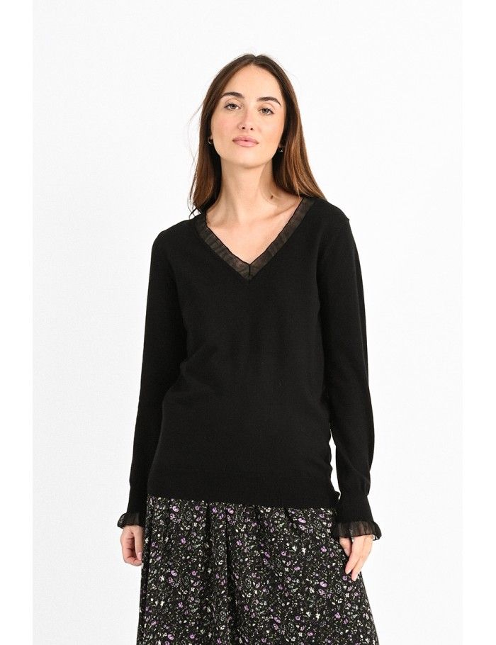 V-neck sweater with ribbon trim