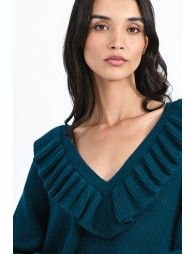 Ruffled v-neck jumper
