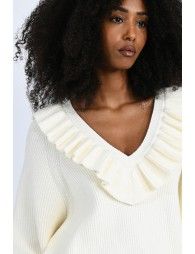 Ruffled v-neck jumper