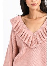 Ruffled v-neck jumper