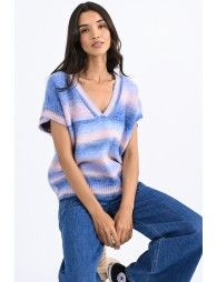 Sleeveless V-neck sweater