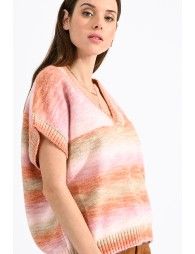 Sleeveless V-neck sweater