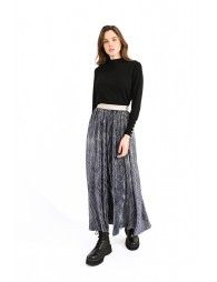 Long pleated skirt