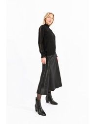 High collar sweater with ribbon trim