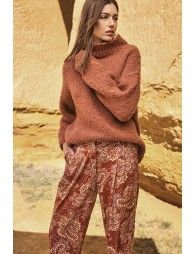 Straight paisley pants