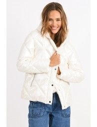 Diamond stitched down jacket