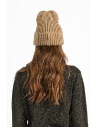 Star knit beanie