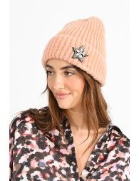 Star knit beanie