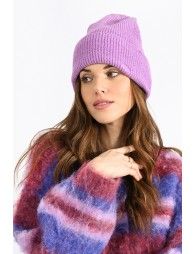 Ribbed knit hat