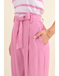 Wide-leg pants with crinkle effect
