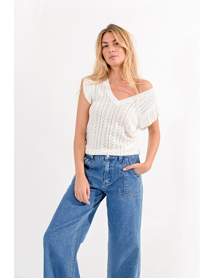 Stitch knit jumper with ruffled armhole