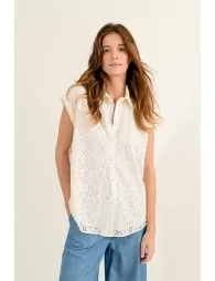 Lace sleeveless shirt