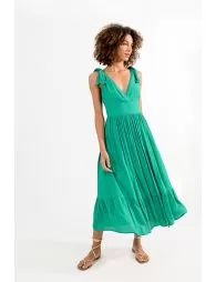 Long dress with knotted straps