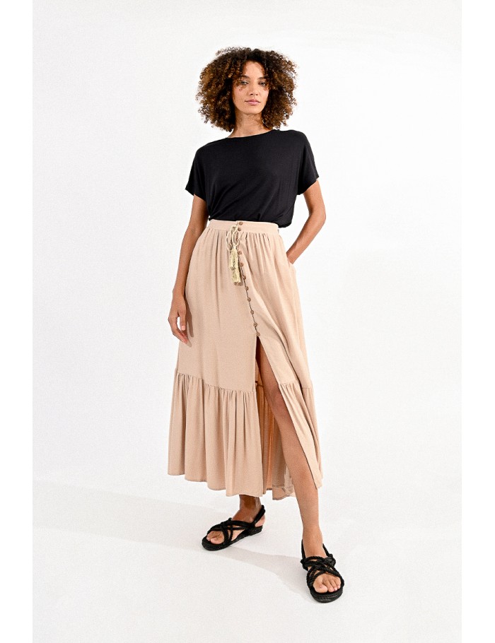 Buttoned long skirt
