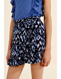 Printed shorts with asymmetrical ruffled front
