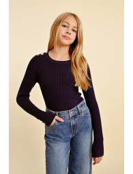 Pull à torsades, boutons décoratifs