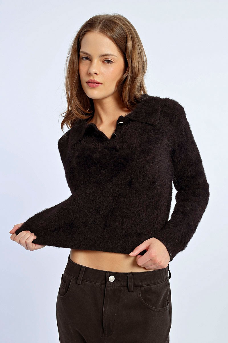 Pull polo en maille duveteuse