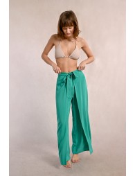 Flowing pants, tie belt