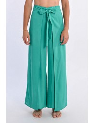 Flowing pants, tie belt
