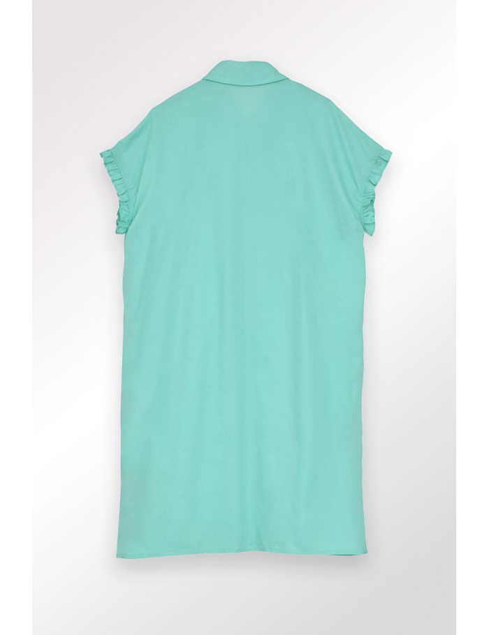 Short shirt dress with smocked details