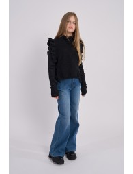 Sleeveless sweater with ruffled stripes
