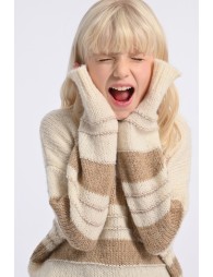 Knitted sweater, embossed stripes