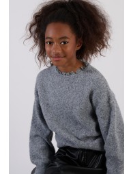 Knitted sweater, scalloped finish