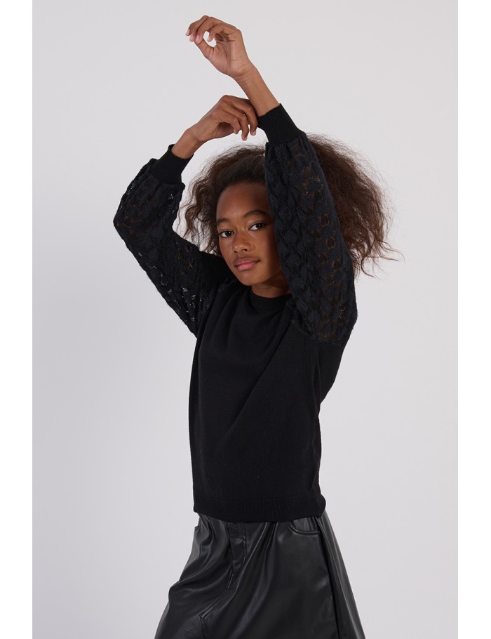 Knitted sweater, fancy sleeves