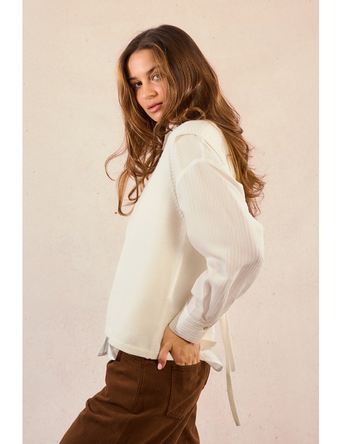 Pull sans manches, ouvert dans le dos