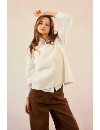 Pull sans manches, ouvert dans le dos