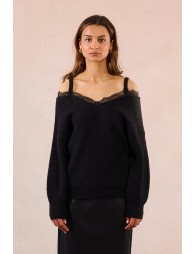 Pull en maille, épaules dégagées