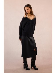 Pull en maille, épaules dégagées