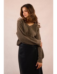Pull col V à sequins