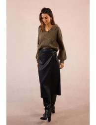 Pull col V à sequins