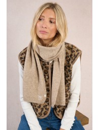 Knitted scarf