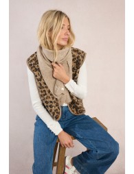 Knitted scarf