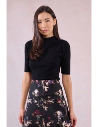 Ribbed short-sleeved sweater
