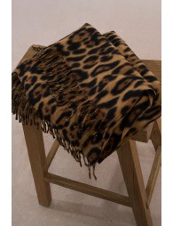 Fringed scarf, leopard print