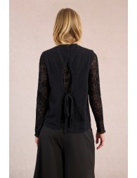 Pull sans manches, ouvert dans le dos