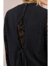 Pull sans manches, ouvert dans le dos