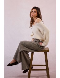 Pull en maille, épaules dégagées