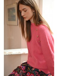 Pull à boutons