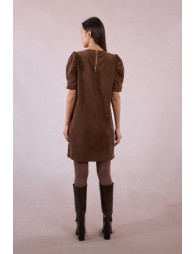 Robe droite, manche gigot