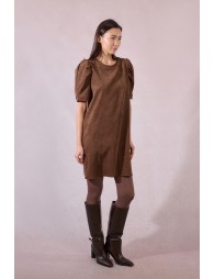 Robe droite, manche gigot